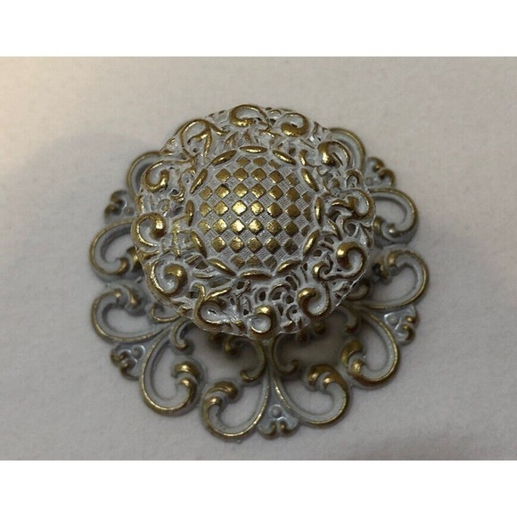 Allison Japan Vintage Ornate French Provincial White Gold Backplate and Knob - Picture 2 of 2